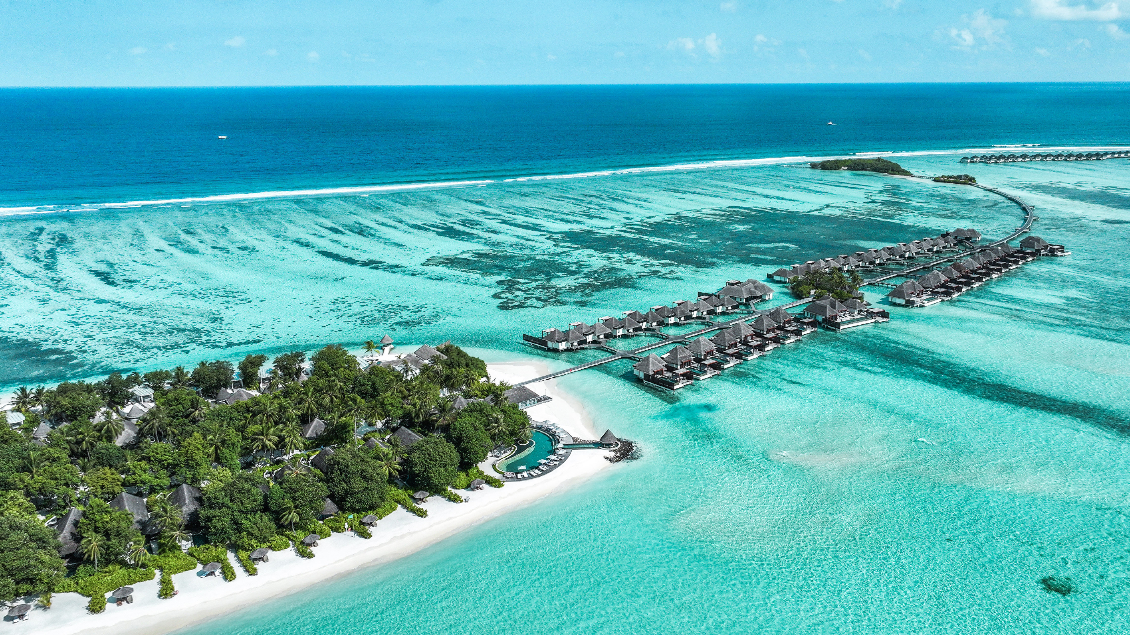 A Digital Detox Like No Other at Four Seasons Resorts Maldives